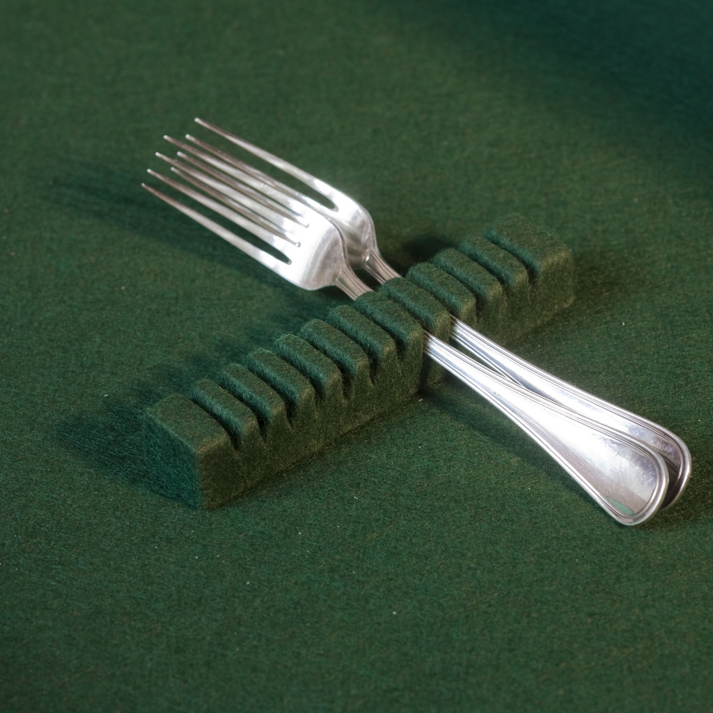 Besteckhalter für 12 Gabeln Besteckhalter für 12 Gabeln