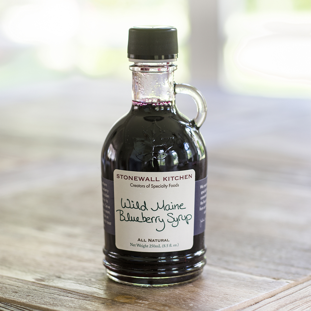 Stonewall Kitchen Blueberry Syrup 250 ml Stonewall Kitchen Blueberry Syrup 250 ml