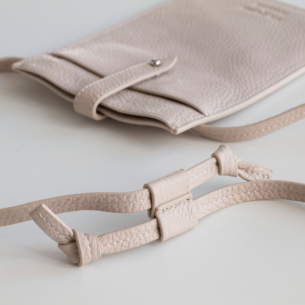 Chi Chi Fan x Torquato Smart Bag Driftwood - 3