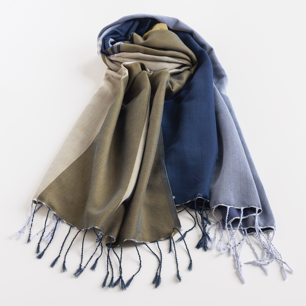 Nsija Stola handgewebte Baumwolle Khaki-Blau-Grau Nsija Stola handgewebte Baumwolle Khaki-Blau-Grau