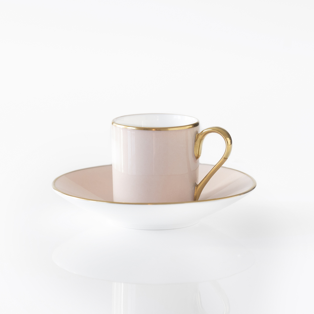 Porcelaine de Limoges Mokkatasse mit Golddekor Rosa Porcelaine de Limoges Mokkatasse mit Golddekor Rosa