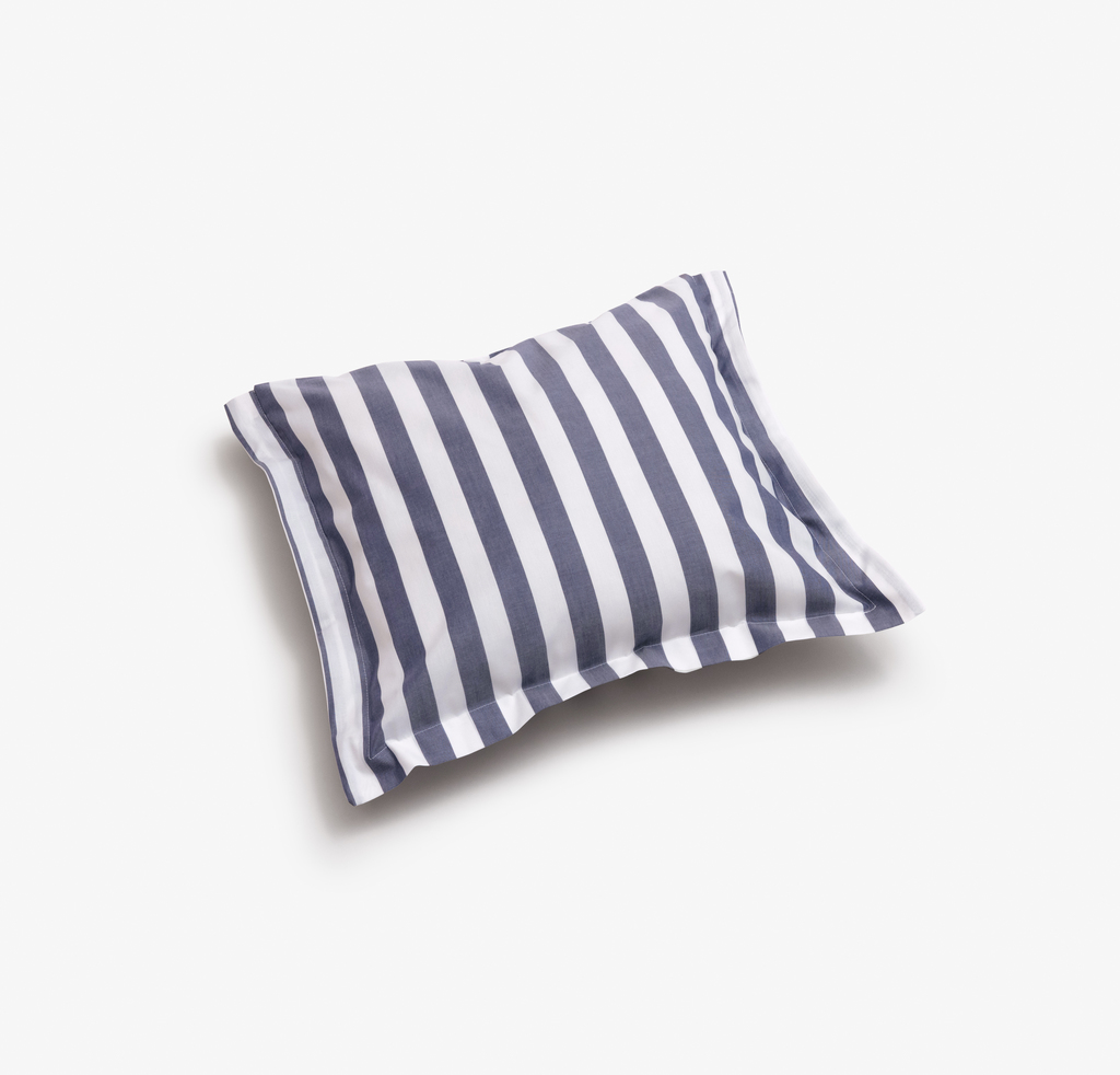Kissenbezug Liselund Blockstreifen Marine 40 x 40 cm Kissenbezug Liselund Blockstreifen Marine 40 x 40 cm