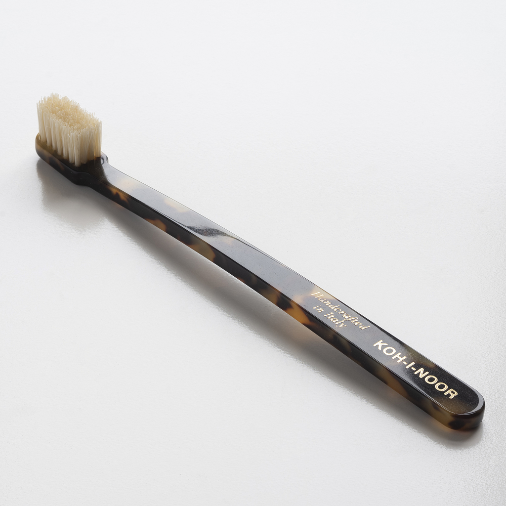 Koh-i-Noor Zahnbürsten mit Naturborsten Schildpatt Koh-i-Noor Zahnbürsten mit Naturborsten Schildpatt