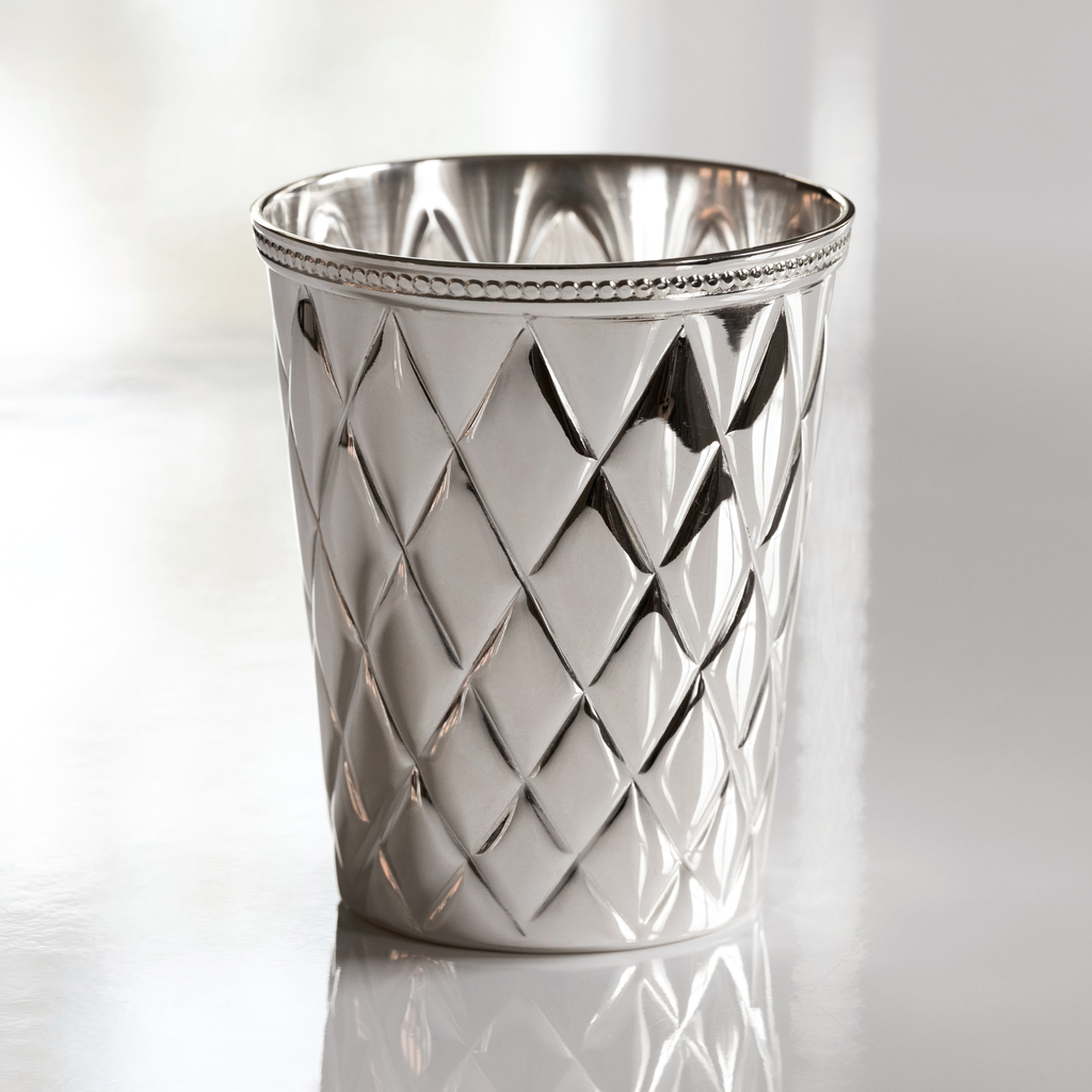 Getriebene Silberbecher Quilted Getriebene Silberbecher Quilted