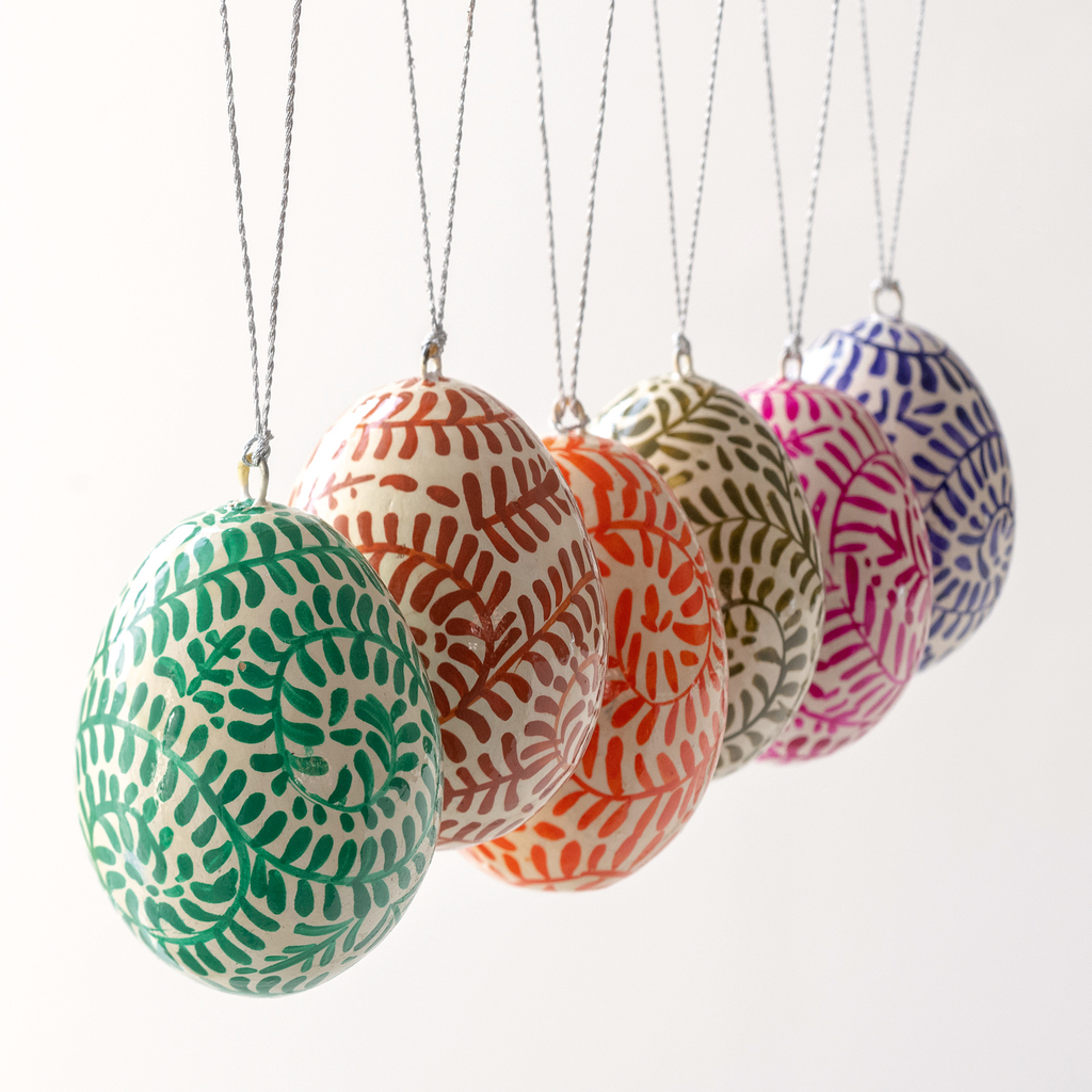 6 Ostereier aus Papiermaché 6 Ostereier aus Papiermaché