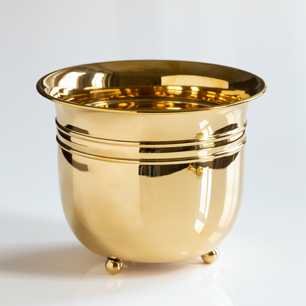 Pflanzenübertopf aus Messing Pflanzenübertopf aus Messing