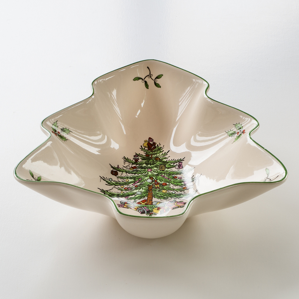 Schale in Tannenbaumform Schale in Tannenbaumform
