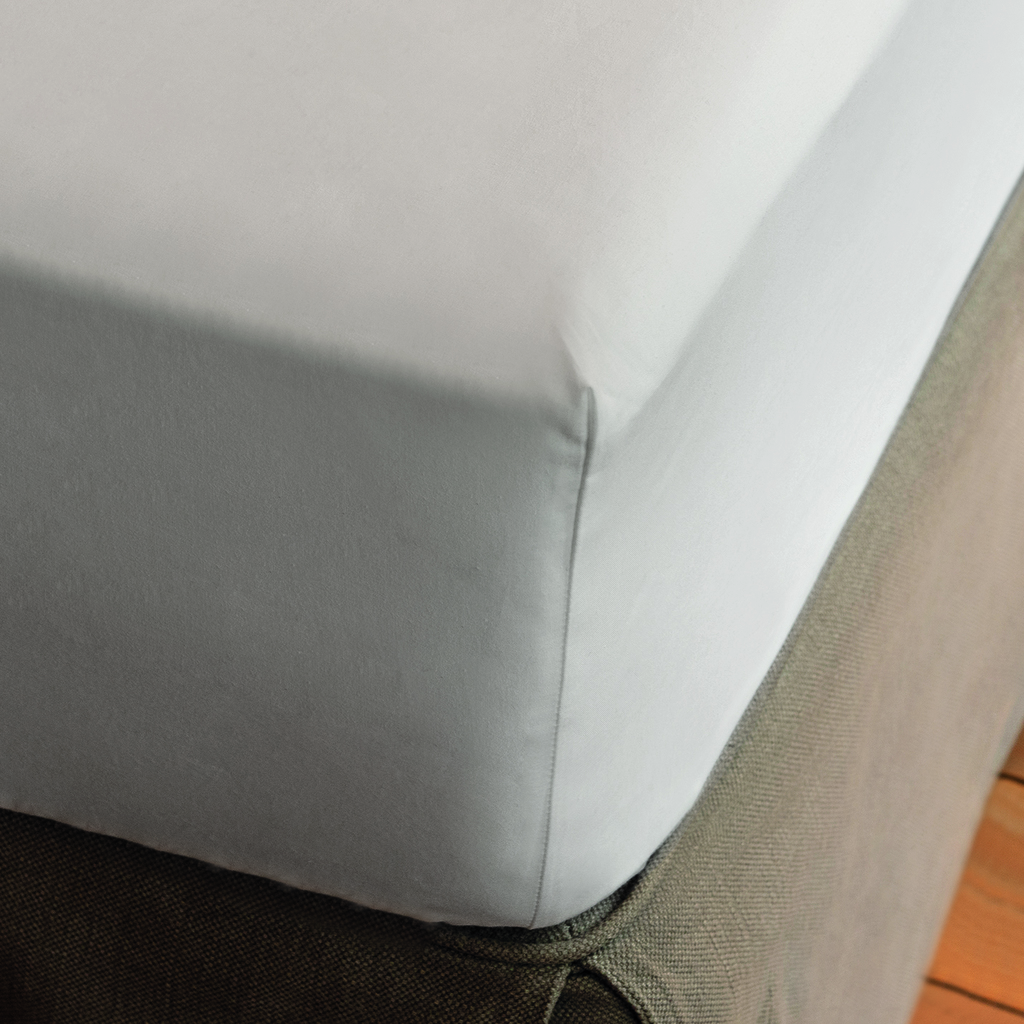 Spannbetttuch Perkal Weiß 90 x 200 cm Spannbetttuch Perkal Weiß 90 x 200 cm