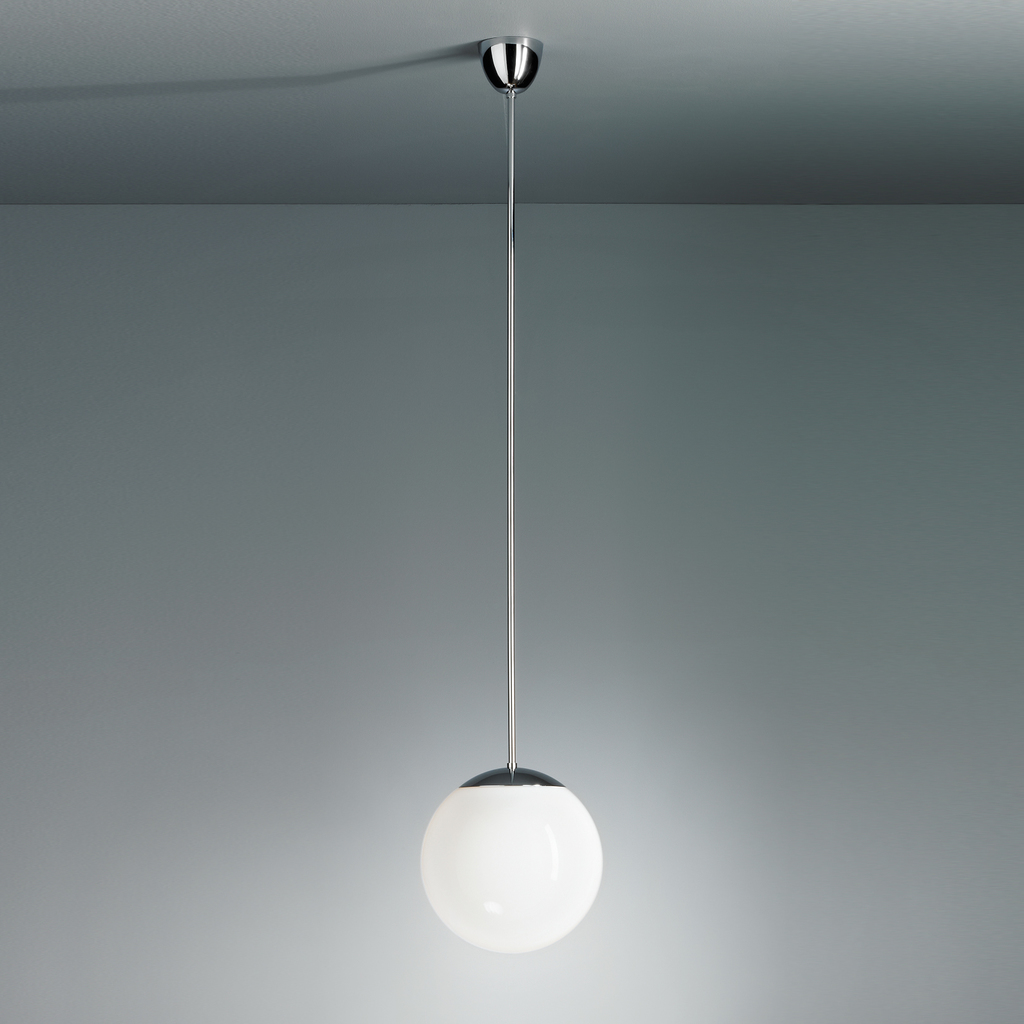 Tecnolumen Pendelleuchte mit Opalkugel HL 99