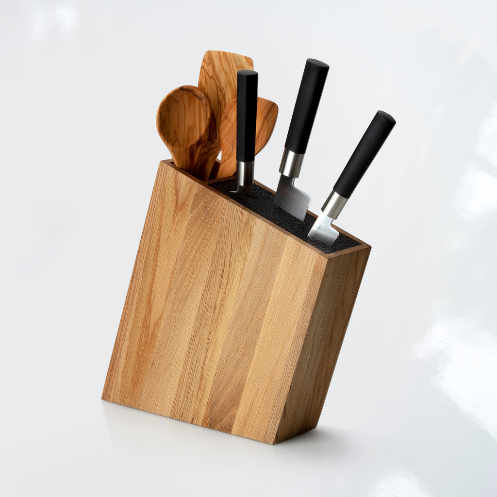 Messerblock mit flexiblem Einsatz Messerblock mit flexiblem Einsatz