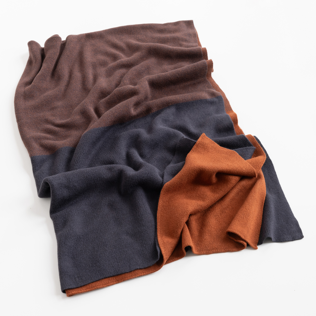 Koharu-Seidenplaid Koharu-Seidenplaid