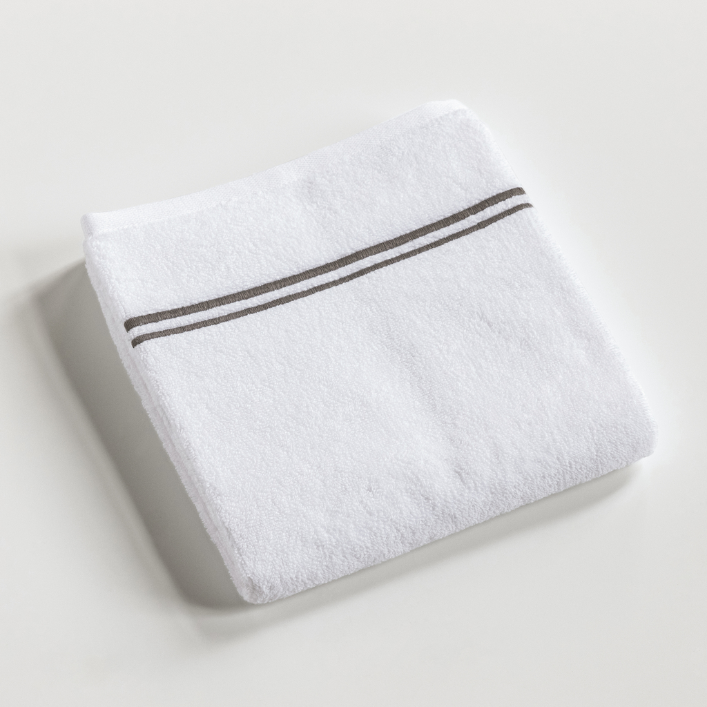 Haremlique Handtuch 50 x 100 cm Weiß/Anthrazit Haremlique Handtuch 50 x 100 cm Weiß/Anthrazit