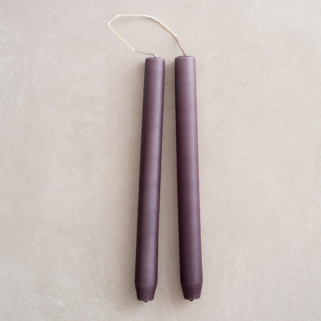 4 Ester & Erik zylindrische Kerzen Plum 4 Ester & Erik zylindrische Kerzen Plum