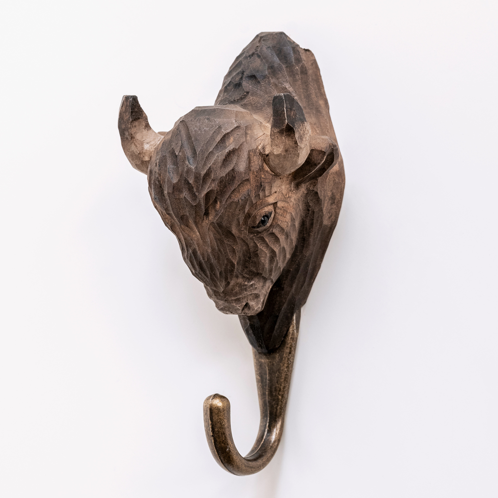 Handgeschnitzter Kleiderhaken Bison Handgeschnitzter Kleiderhaken Bison