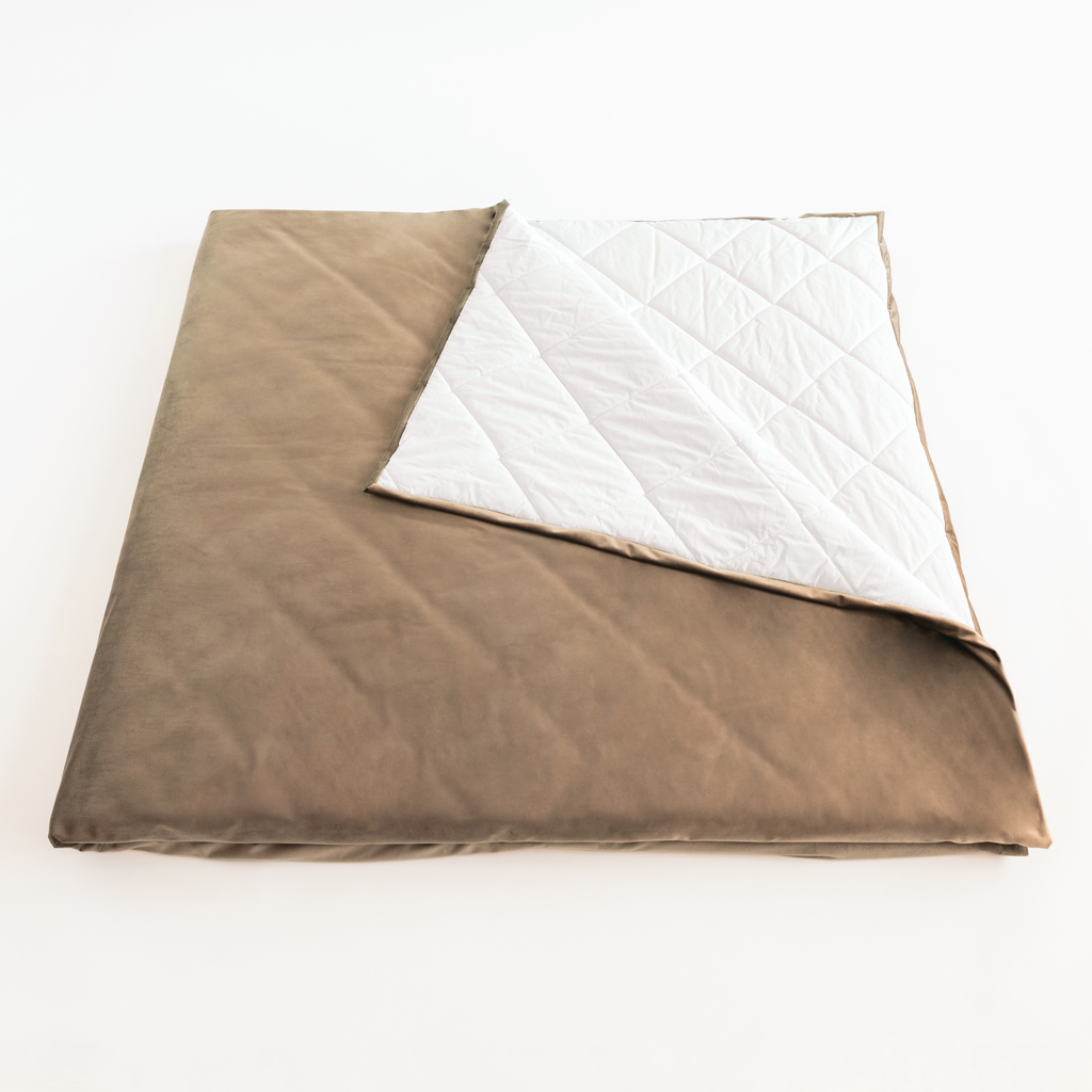Samtbettüberwurf Celeste Taupe 260 x 280 cm Samtbettüberwurf Celeste Taupe 260 x 280 cm