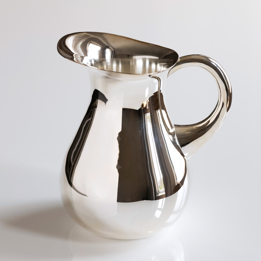 Silberner Krug Bell Pitcher Silberner Krug Bell Pitcher
