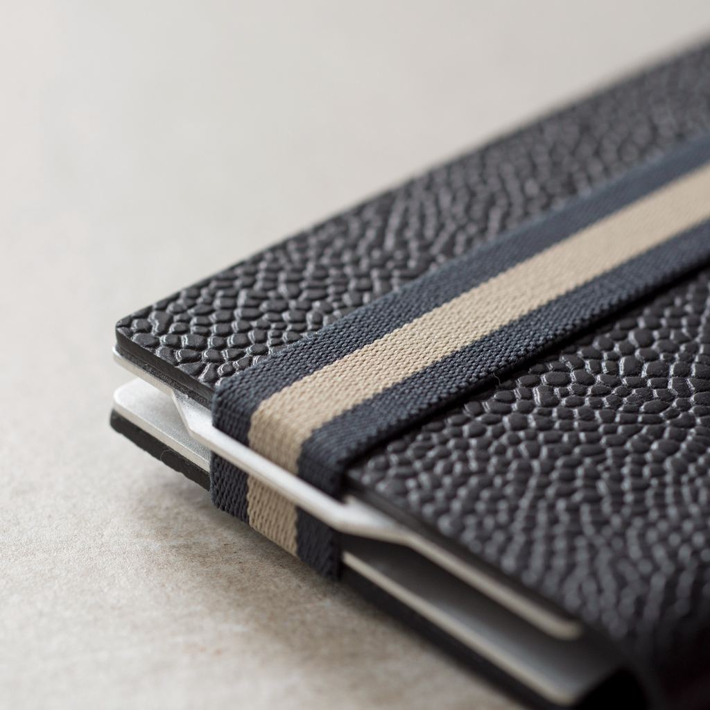 Q7 Wallet Classy Black / Navy - 3