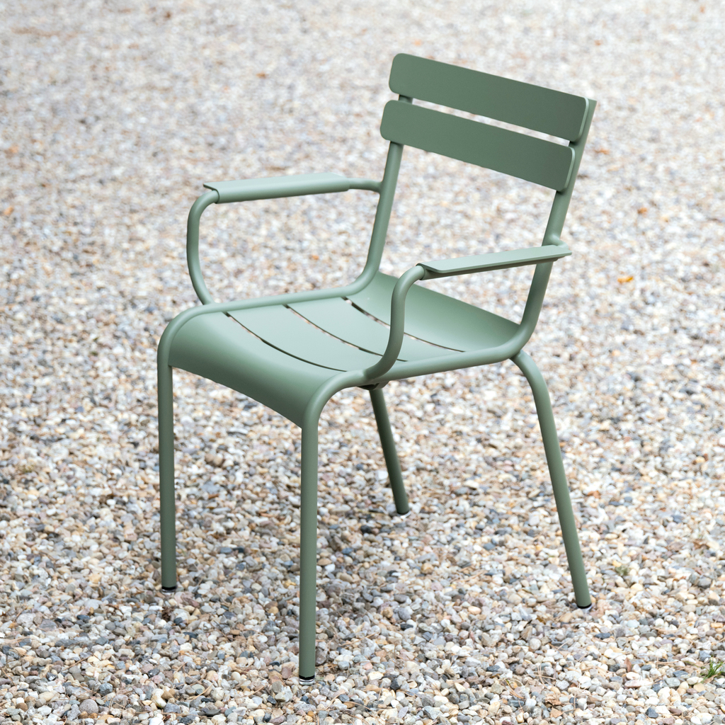 Fermob Armlehnstuhl Luxembourg Kaktus Fermob Armlehnstuhl Luxembourg Kaktus