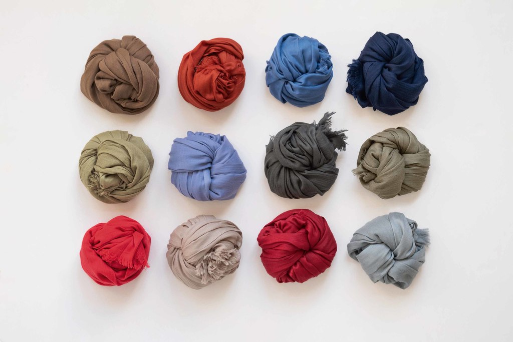 Kashmir Loom Wollschal Black - 5 Kashmir Loom Wollschal Black - 5