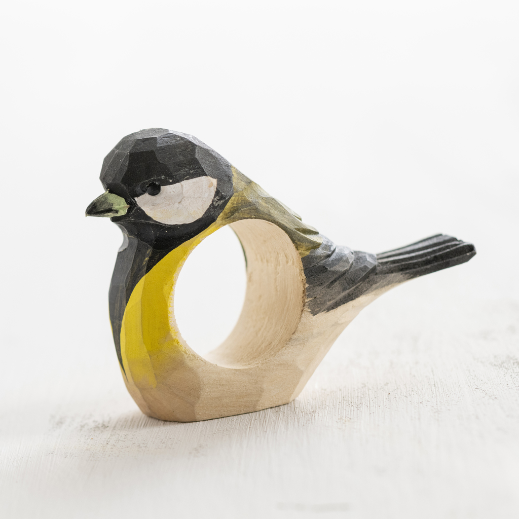 Handgeschnitzer Serviettenring Kohlmeise Handgeschnitzer Serviettenring Kohlmeise