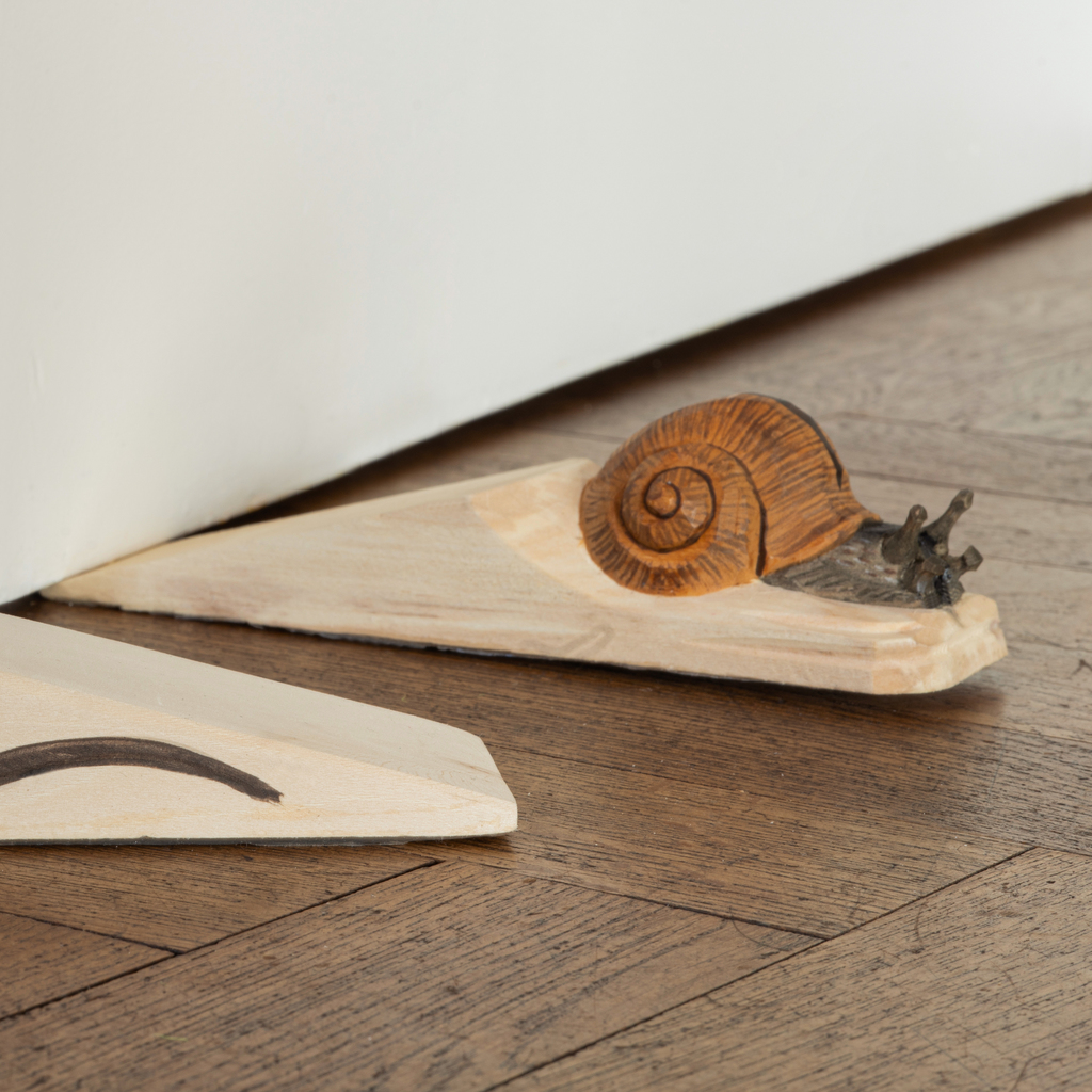 Handgeschnitzter Türstopper Schnecke - 2 Handgeschnitzter Türstopper Schnecke - 2