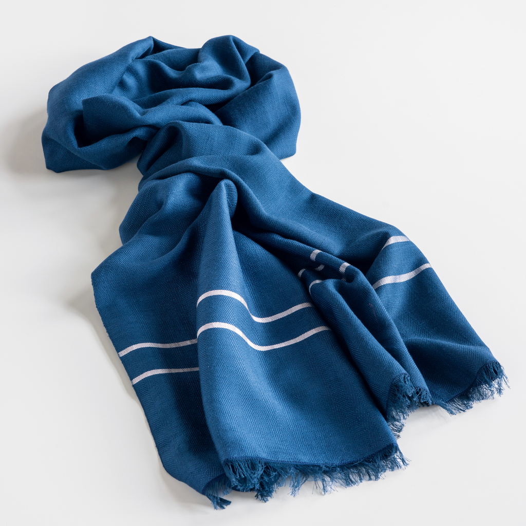 Nsija Schal handgewebte Baumwolle Blau Nsija Schal handgewebte Baumwolle Blau