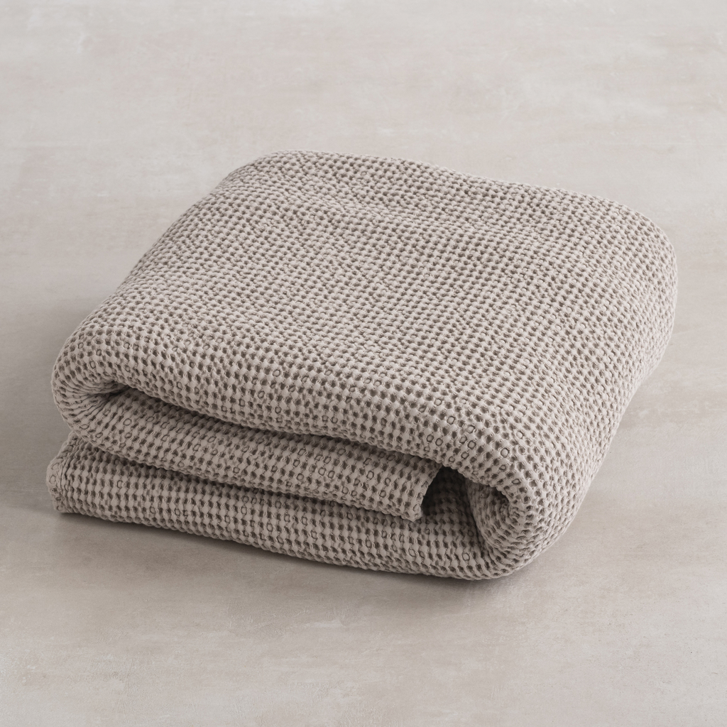 Bettüberwurf Waffelpiqué 240 x 250 cm Camel Bettüberwurf Waffelpiqué 240 x 250 cm Camel