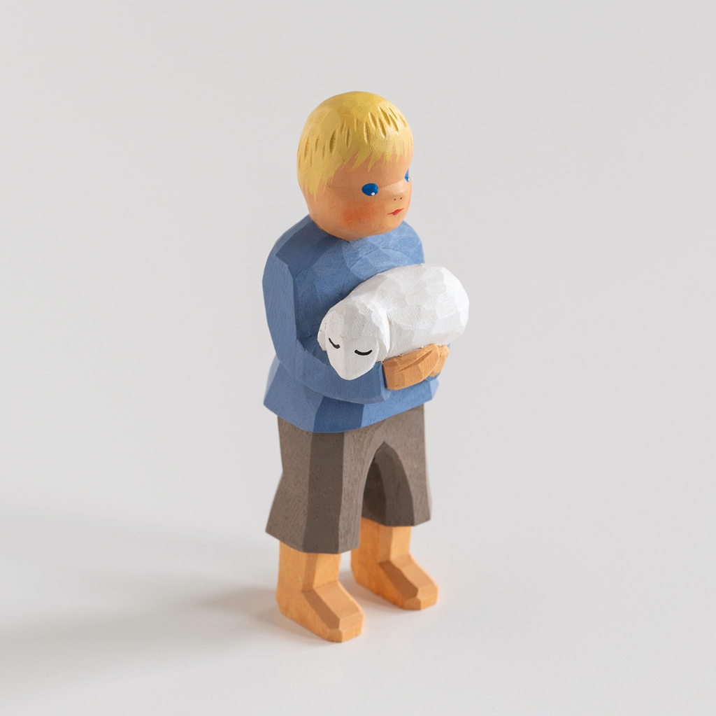 Sievers-Hahn Krippenfigur Hirte mit Lamm Sievers-Hahn Krippenfigur Hirte mit Lamm