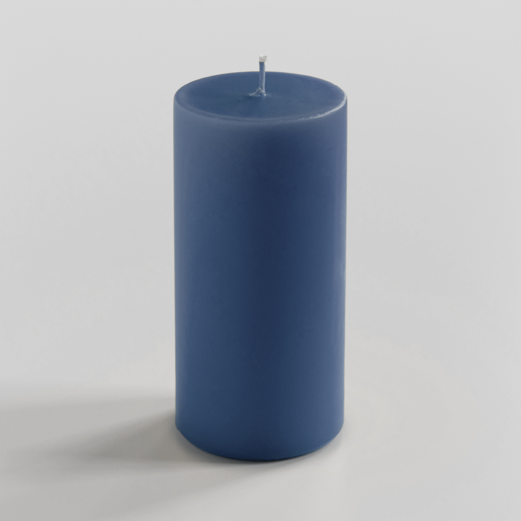 Ester & Erik Stumpenkerze 15 cm Ø 7 cm Blue Ester & Erik Stumpenkerze 15 cm Ø 7 cm Blue