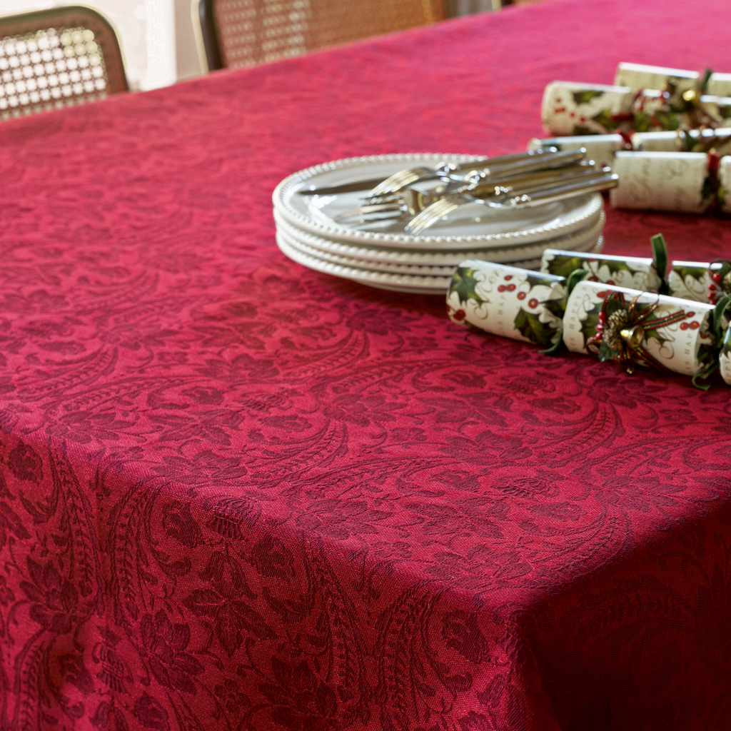 Donna di Coppe Tischdecke 170 x 320 cm Rosso Donna di Coppe Tischdecke 170 x 320 cm Rosso