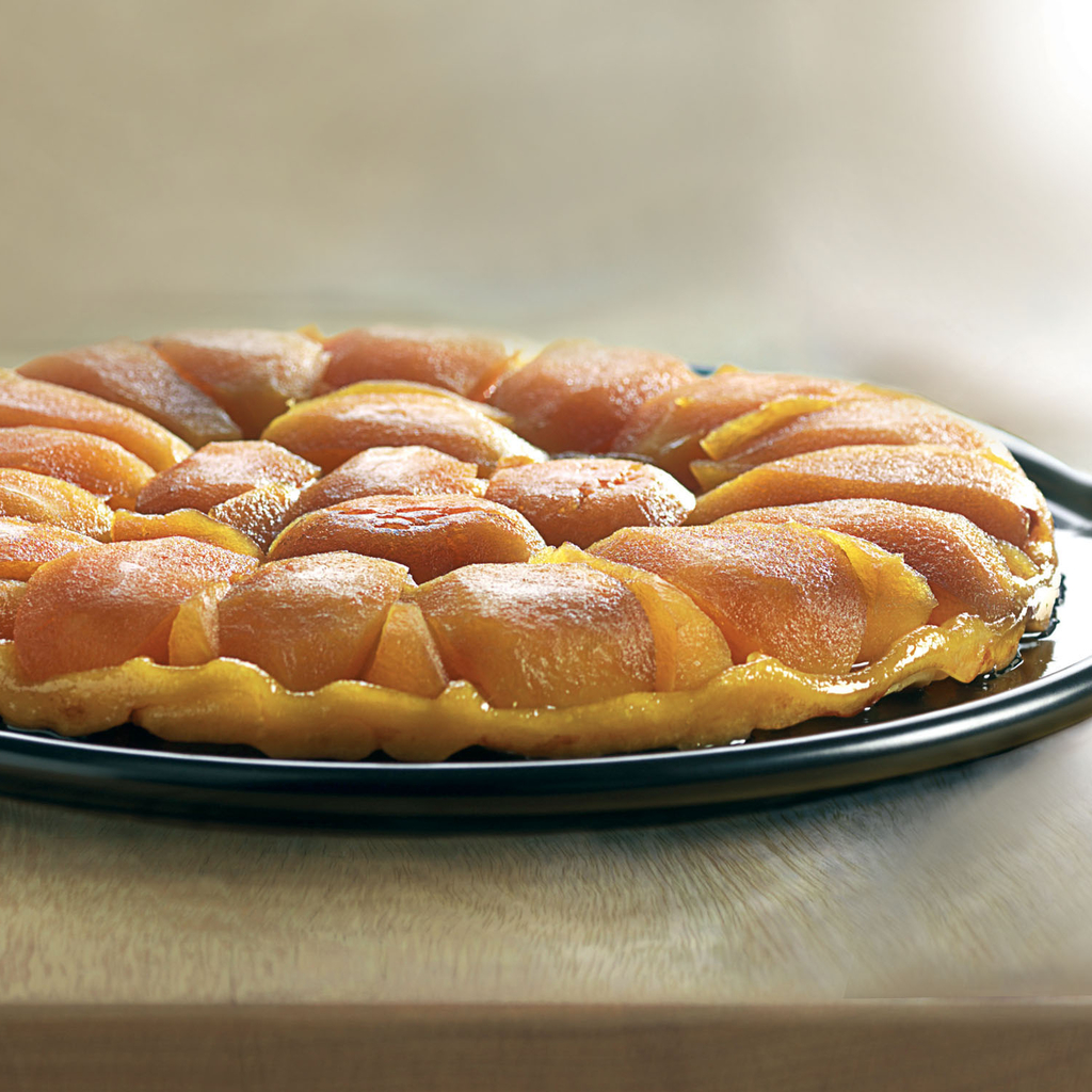 Emile Henry Tarte Tatin Form - 2