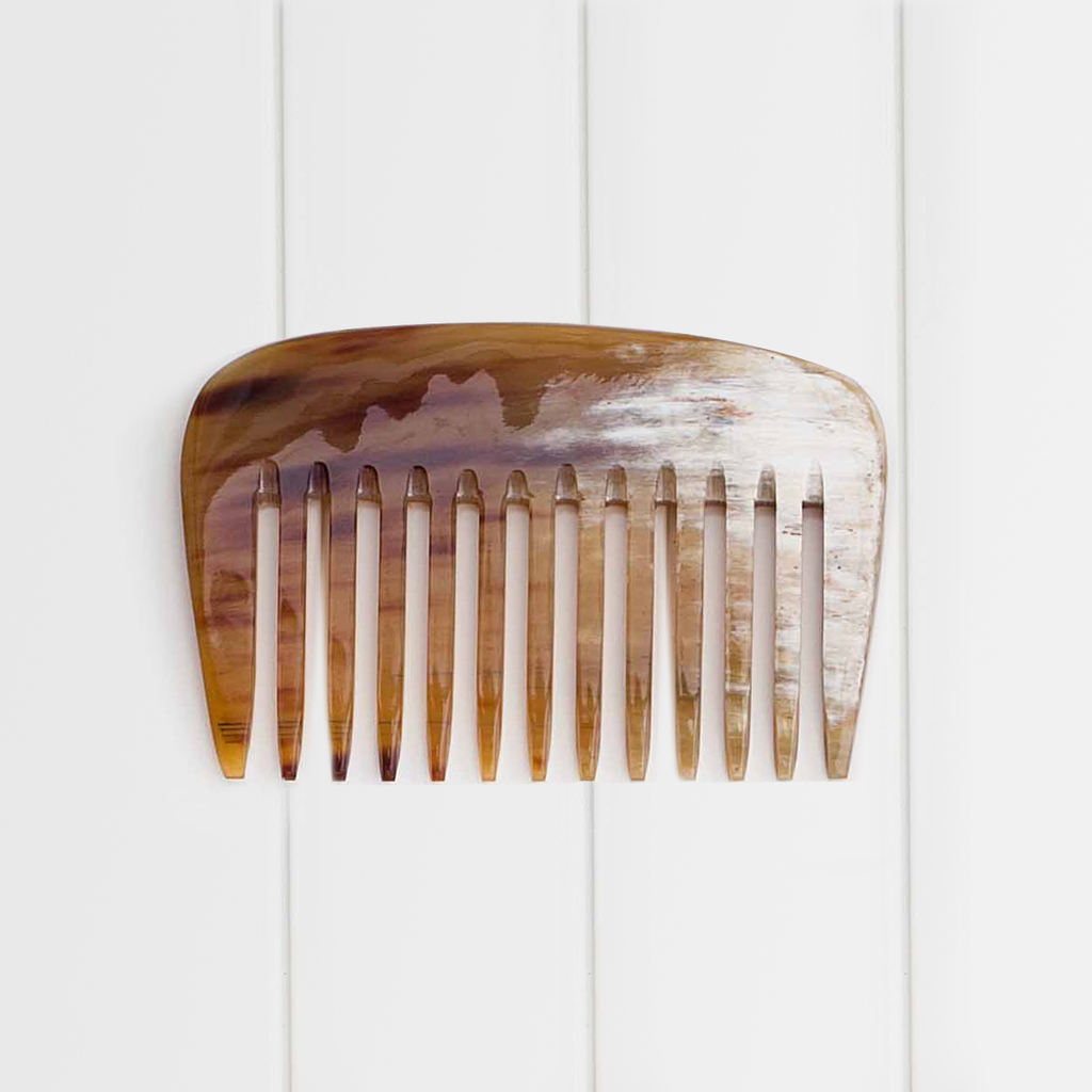 Strähnenkamm aus Horn  10 cm Strähnenkamm aus Horn  10 cm