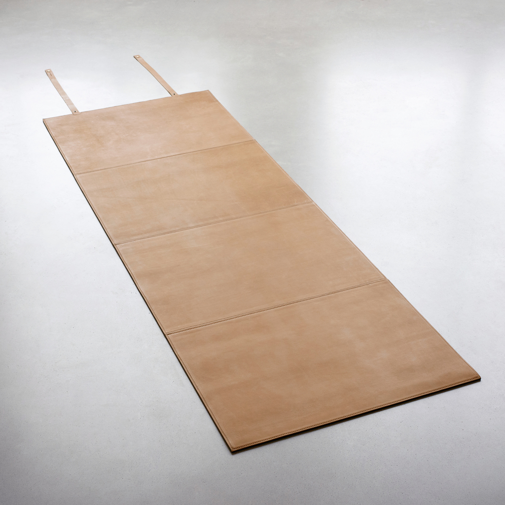 Hack-Yogamatte aus Orthopädieleder - 2 Hack-Yogamatte aus Orthopädieleder - 2