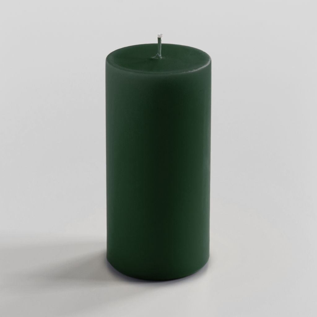 Ester & Erik Stumpenkerze 15 cm Ø 7 cm Dark Green Ester & Erik Stumpenkerze 15 cm Ø 7 cm Dark Green
