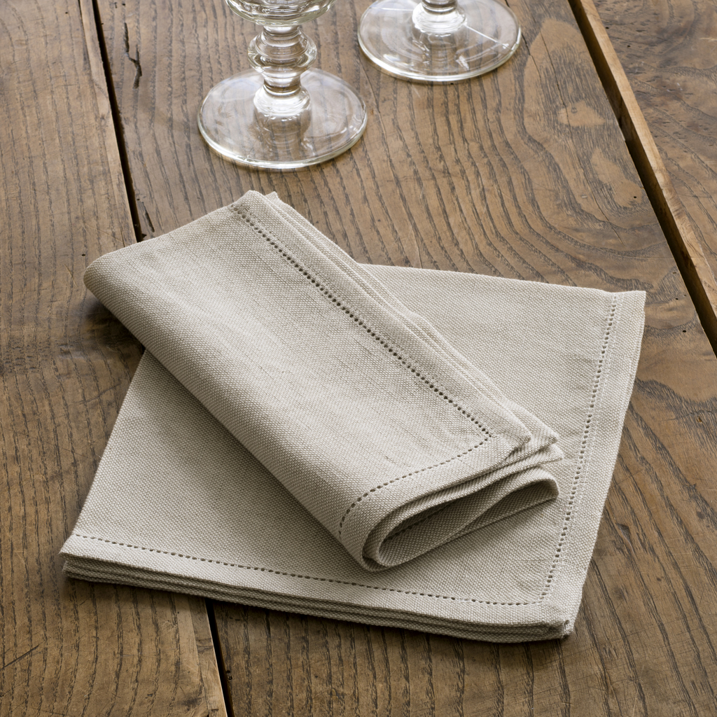Busatti Serviette 40 x 40 cm Beige Busatti Serviette 40 x 40 cm Beige