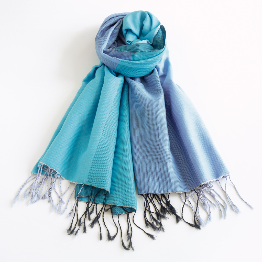 Nsija Stola handgewebt Türkis-Blau-Grau Nsija Stola handgewebt Türkis-Blau-Grau