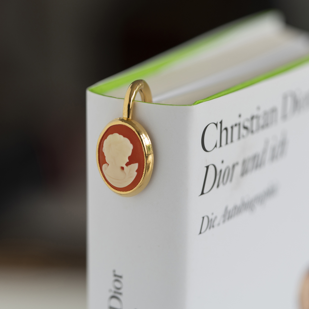 Lesezeichen Medaillon Orange Lesezeichen Medaillon Orange