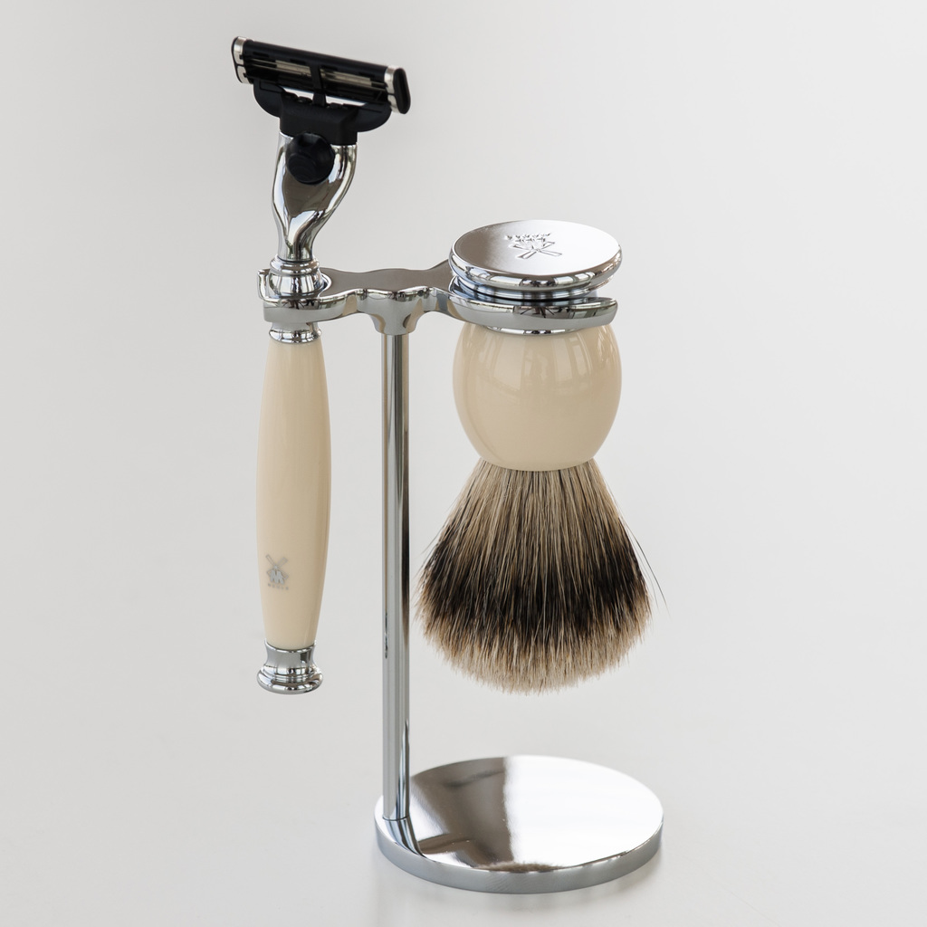 Mühle Ständer für Rasierpinsel und Rasierer Mühle Ständer für Rasierpinsel und Rasierer