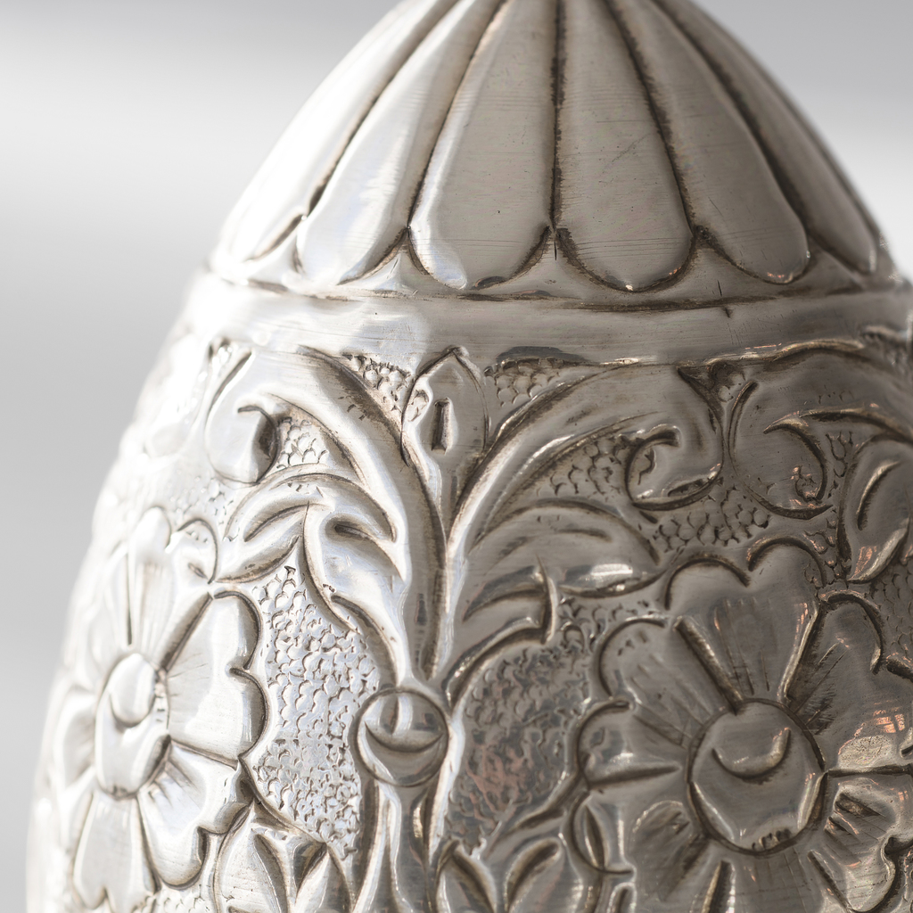 Versilberte Ostereier Set mit 2 großen Eiern - 3 Versilberte Ostereier Set mit 2 großen Eiern - 3