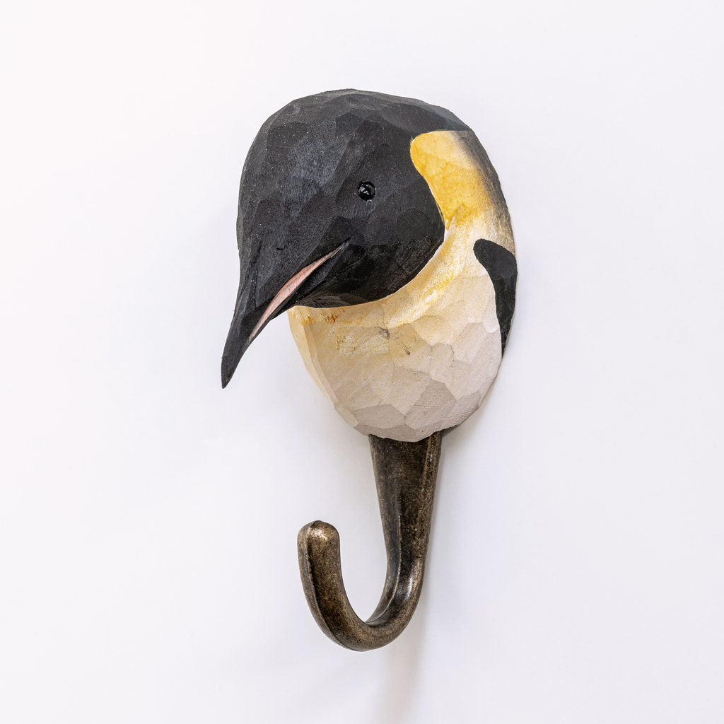Handgeschnitzter Kleiderhaken Pinguin Handgeschnitzter Kleiderhaken Pinguin