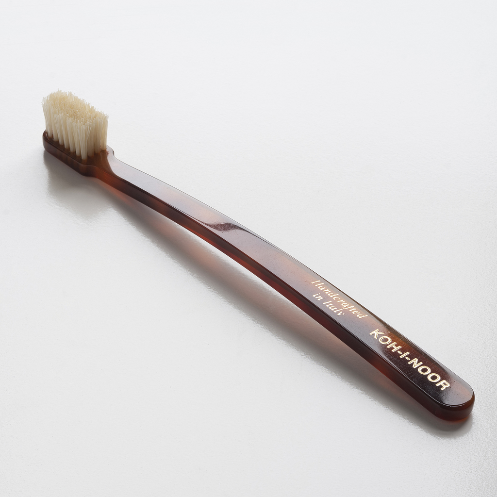 Koh-i-Noor Zahnbürsten mit Naturborsten Dunkles Horn Koh-i-Noor Zahnbürsten mit Naturborsten Dunkles Horn