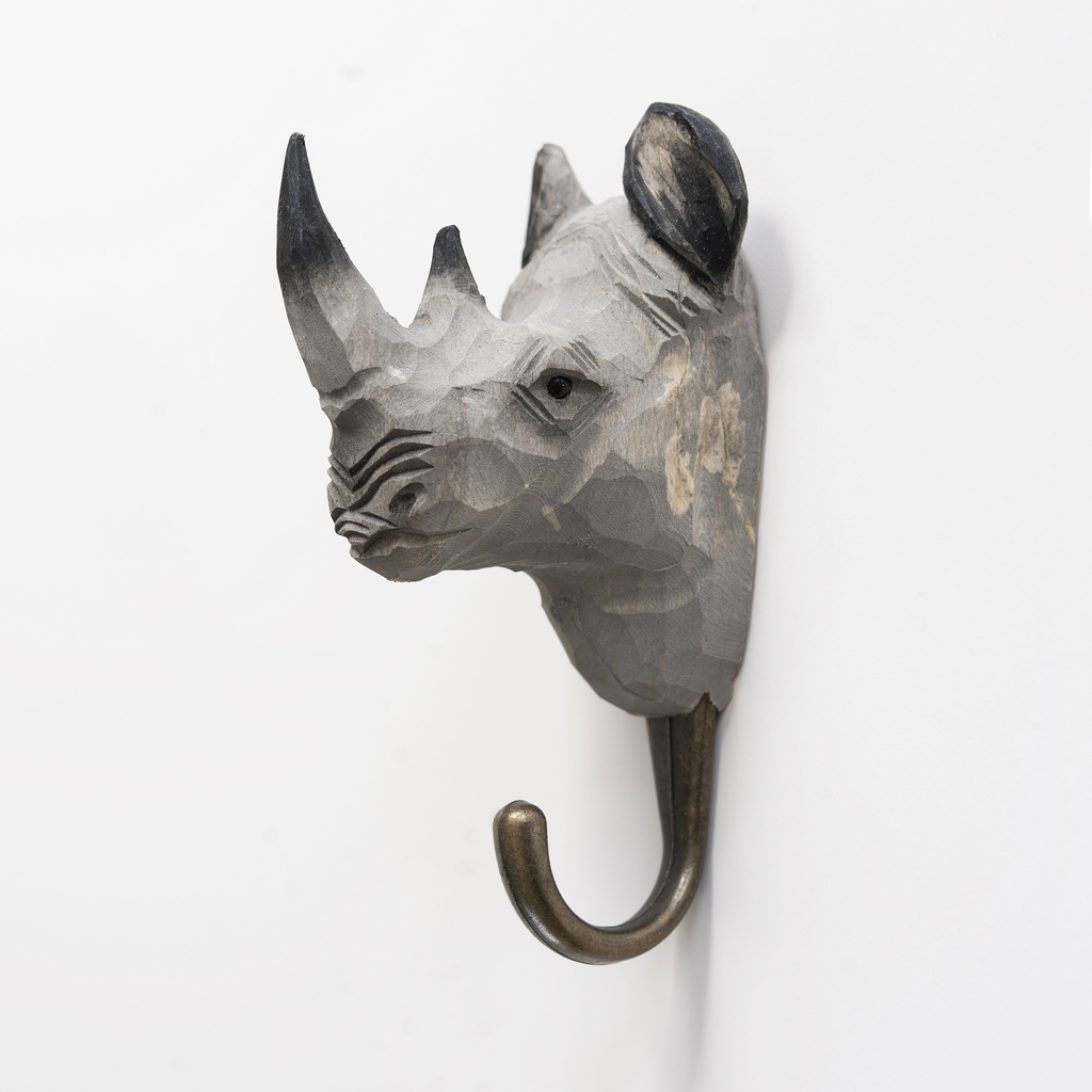 Handgeschnitzter Kleiderhaken Nashorn Handgeschnitzter Kleiderhaken Nashorn