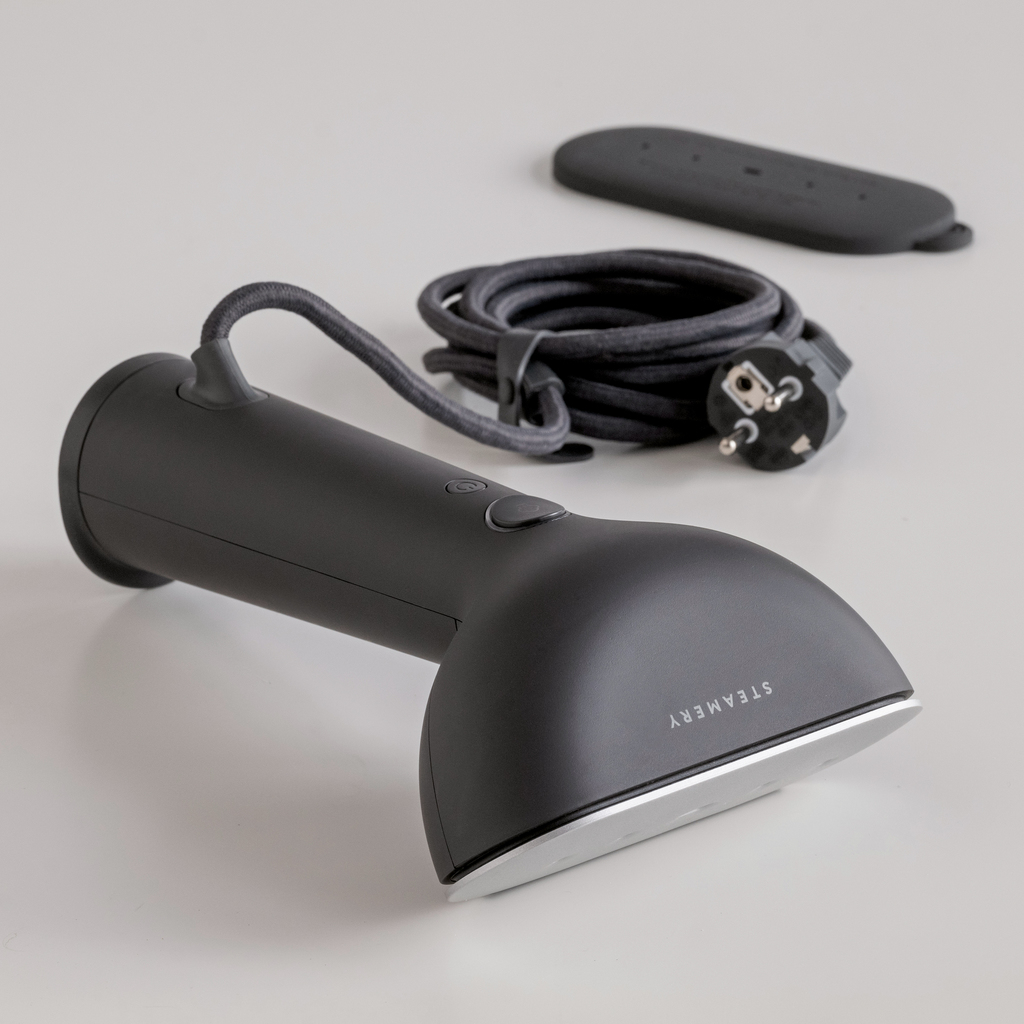 Cirrus No.3 Iron Steamer Cirrus No.3 Iron Steamer