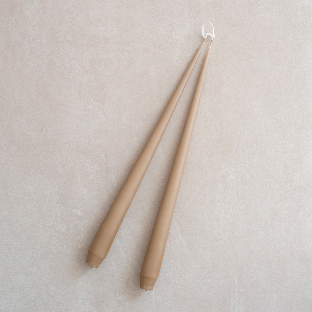 4 Ester & Erik Spitzkerzen Nougat