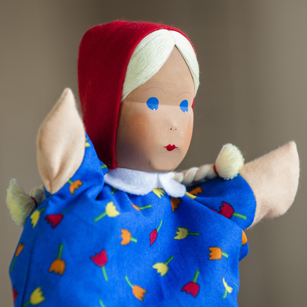 Sievers-Hahn Handpuppe Rotkäppchen Sievers-Hahn Handpuppe Rotkäppchen