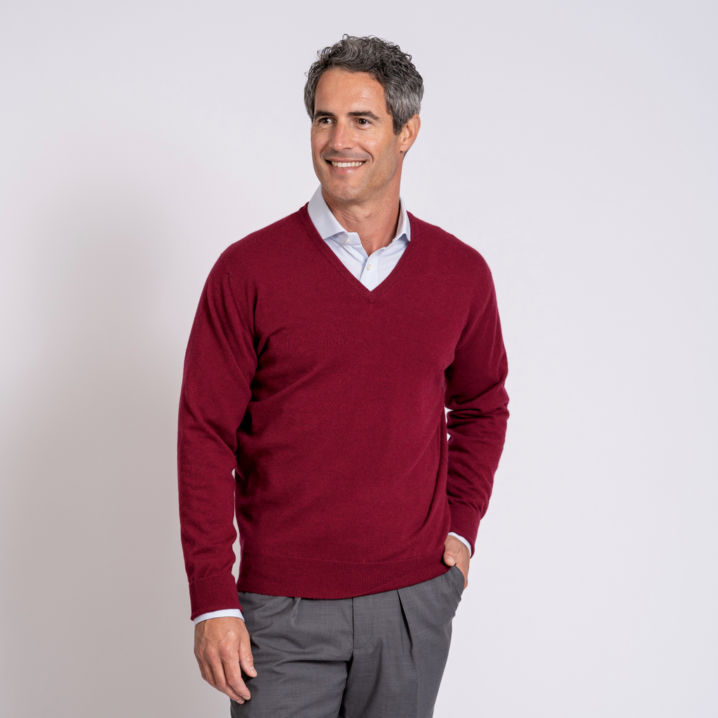 William Lockie X Torquato V-Ausschnitt Kaschmir Claret 52 William Lockie X Torquato V-Ausschnitt Kaschmir Claret 52