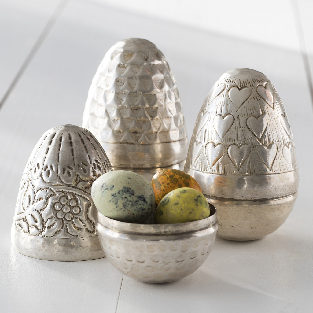 Versilberte Ostereier Set mit 3 kleinen Eiern - 2 Versilberte Ostereier Set mit 3 kleinen Eiern - 2