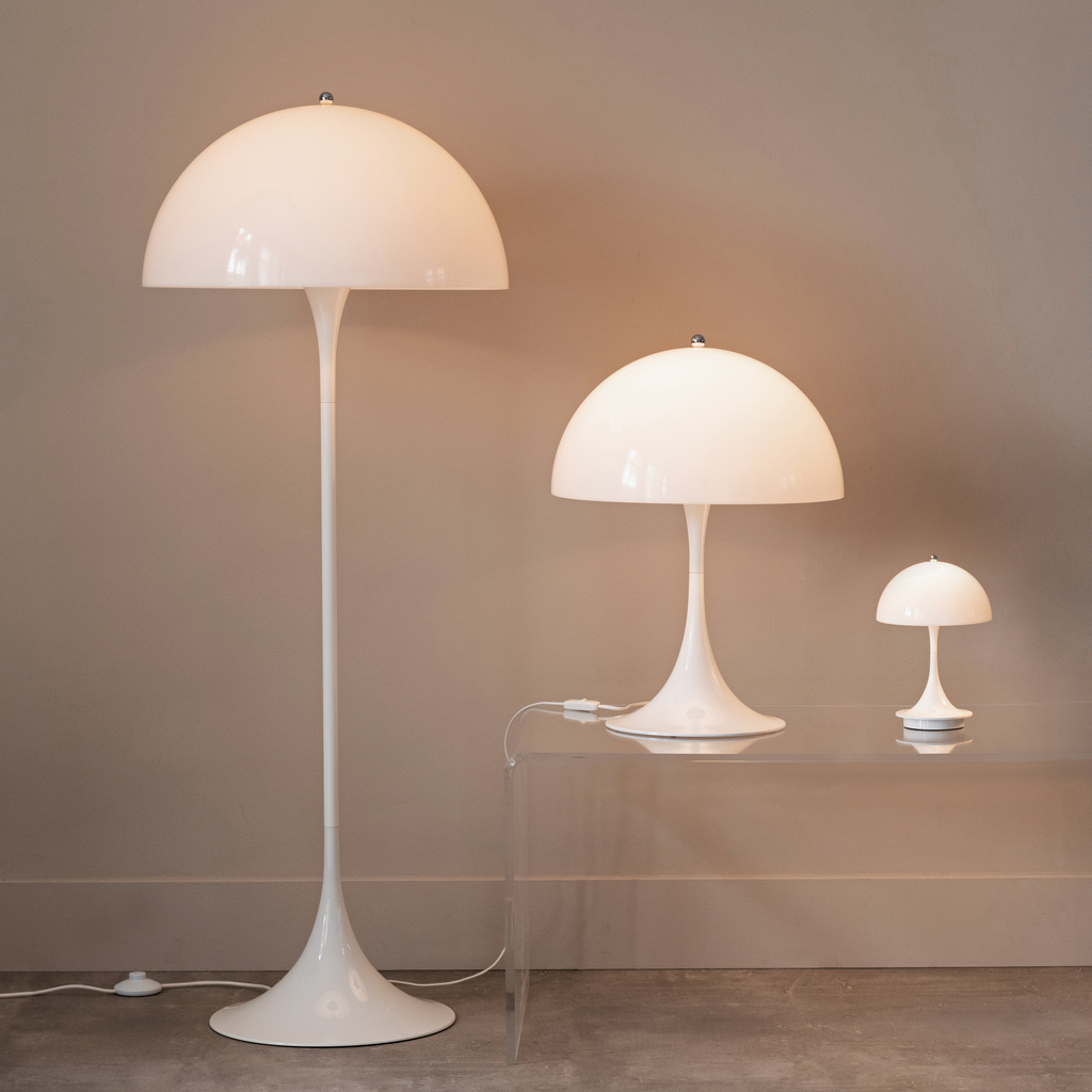 Louis Poulsen Stehlampe Panthella Acryl Opalweiß