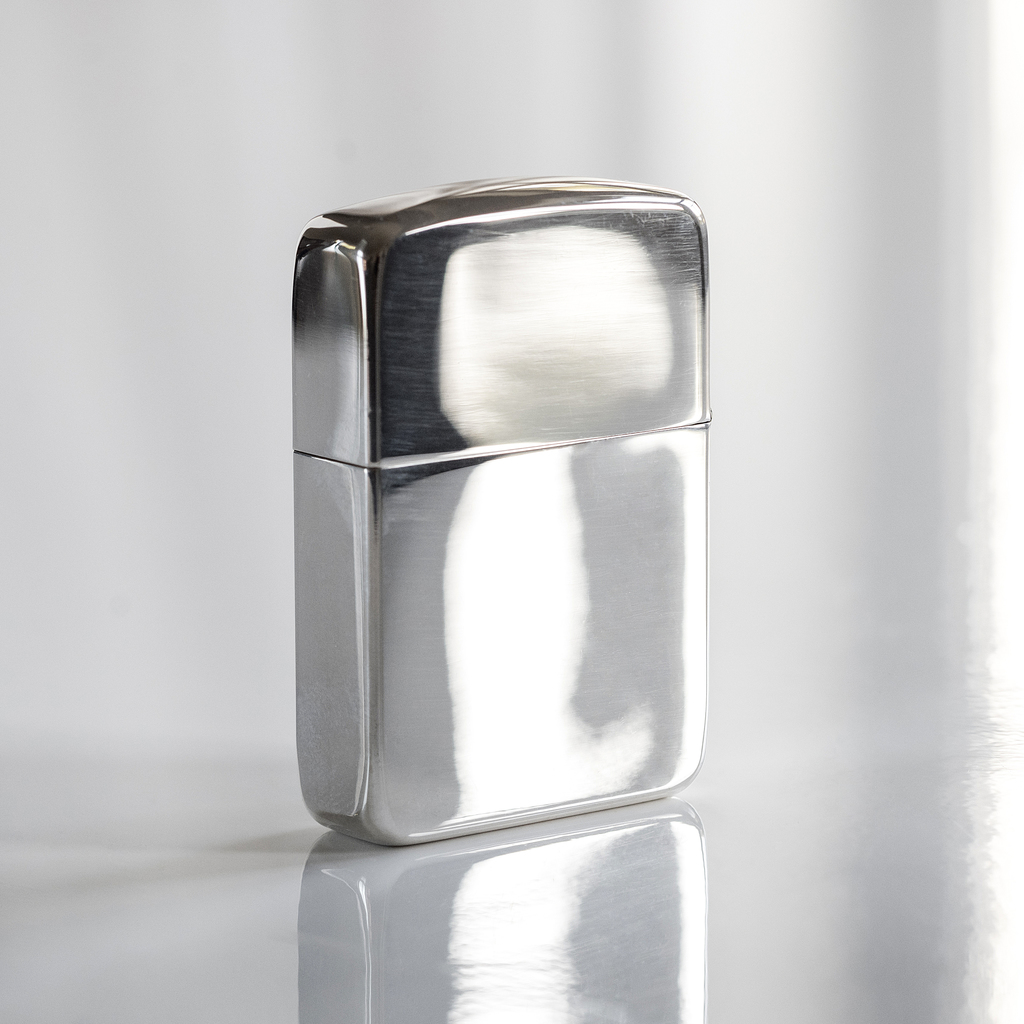 Zippo 1941 Replica Silver Polished Zippo 1941 Replica Silver Polished