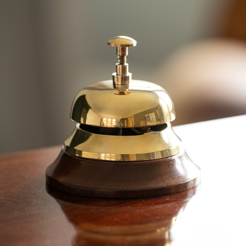 Tresenglocke Kundschaft - 2 Tresenglocke Kundschaft - 2